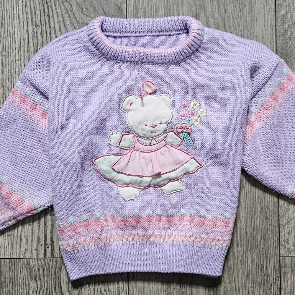 🔴 3/$8 Vintage Knit teddy Bear Embroidered Sweater- 18 months - Purple - Picture 3 of 8